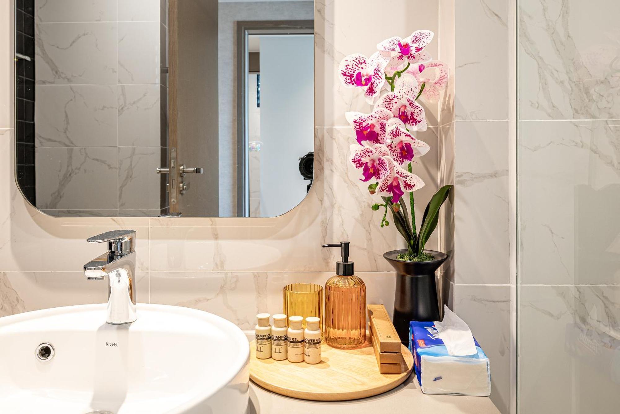 Zenity Luxury In District 1 Since 2024 Căn hộ *